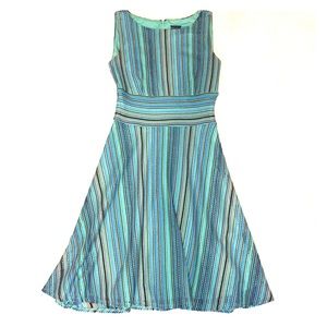 Gabby Skye Sleeveless Knit Dress